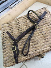 Load image into Gallery viewer, S/H English In-hand Showing Filly Slip/Bridle - Cob