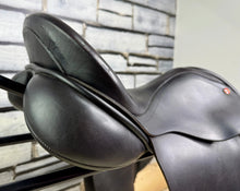 Load image into Gallery viewer, 17 1/2” Wide Albion K2 GP/VSD Saddle - Brown