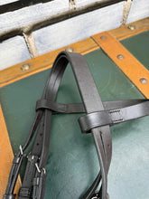 Load image into Gallery viewer, Morris &amp; Nolan Hunter Snaffle Bridle - Black -Cob Size/Suit TB- English Leather
