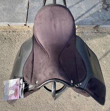 Load image into Gallery viewer, 16” XW Synthetic Pony/Cob GP Saddle -Black- Equestrian Horse