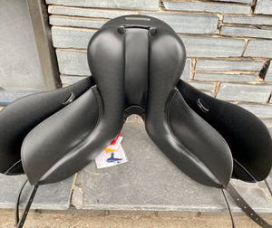 15 1/2” Changeable Gullet John Whitaker Pony Dressage Saddle - Black