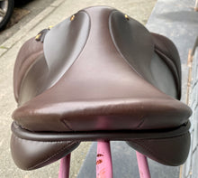 Load image into Gallery viewer, 17 1/2” MW Symmonds Richmond GP Saddle - Brown