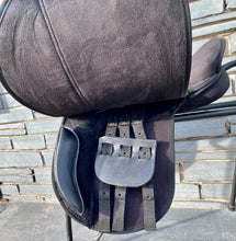 Load image into Gallery viewer, 16” XW Synthetic Pony/Cob GP Saddle -Black- Equestrian Horse