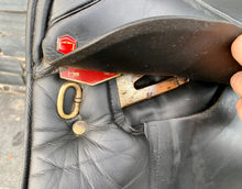 Load image into Gallery viewer, 17 1/2” MW Albion SL Dressage Saddle - Black