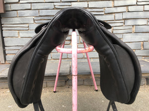17 1/2” MW Barnsby Dressage Saddle - Black