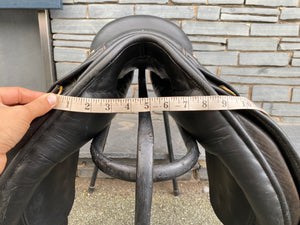 17” MW Kes Gp/VSD Saddle - Black