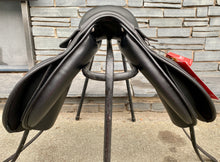 Load image into Gallery viewer, 15 1/2” Changeable Gullet John Whitaker Pony Dressage Saddle - Black