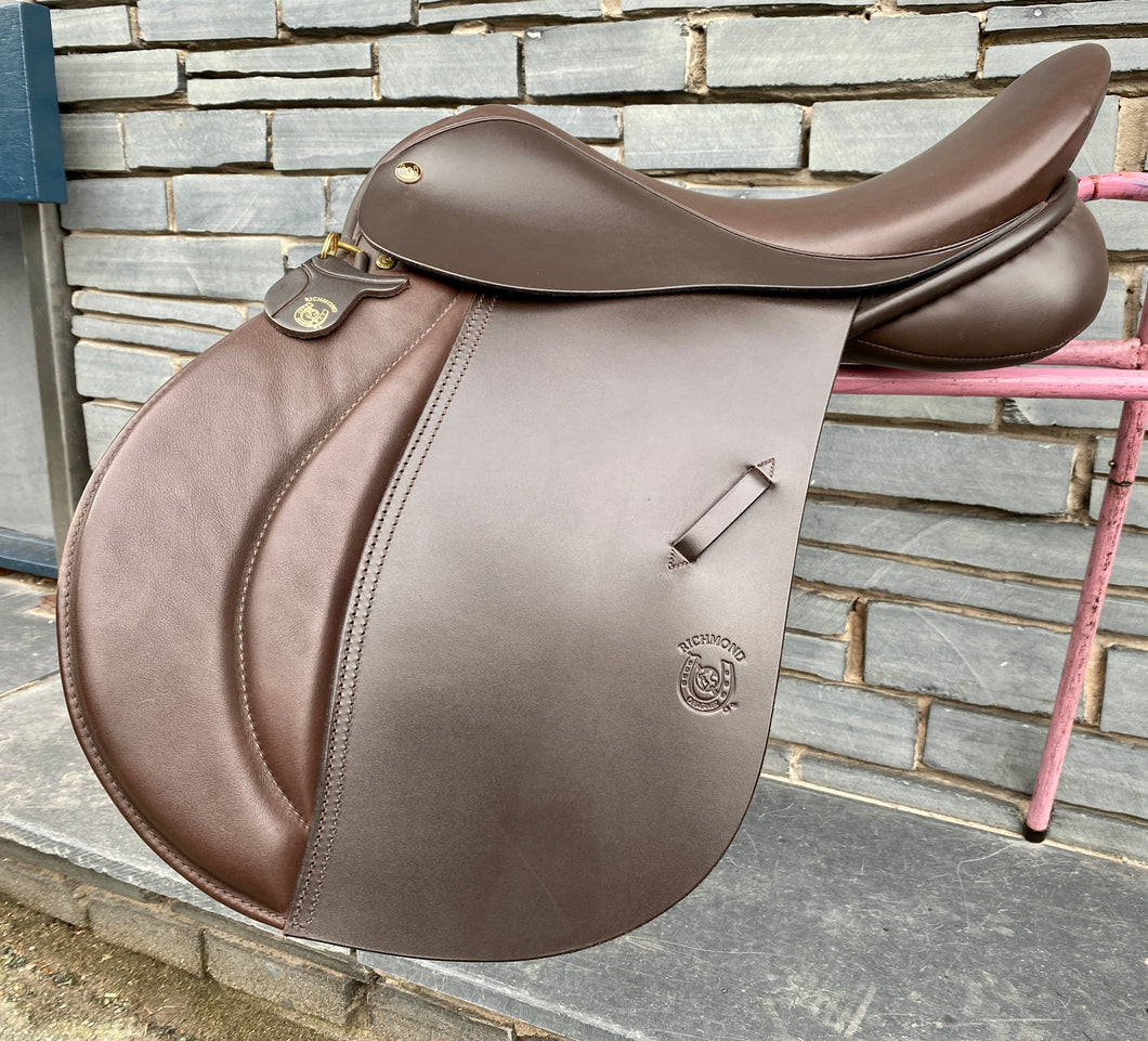 17 1/2” MW Symmonds Richmond GP Saddle - Brown