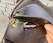 Load image into Gallery viewer, 17” MW Ideal VSD Saddle - Brown