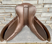Load image into Gallery viewer, 17 1/2” MW Symmonds Richmond GP Saddle - Brown